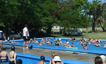 Imagen de la nota: Comenzarán los controles en natatorios, colonia de vacaciones y piletas