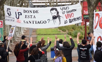 Imagen de la nota: Cientos de olavarrienses marcharon por Santiago Maldonado