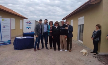 Imagen de la nota: Se entregaron ocho viviendas en el barrio Educadores
