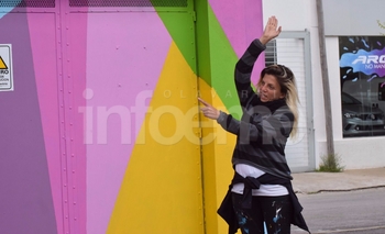 Imagen de la nota: “Al puente lo están pintando pibes de distintos barrios”