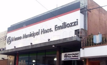 Imagen de la nota: Muestra “Autos Artesanales” en Museo Hnos. Emiliozzi