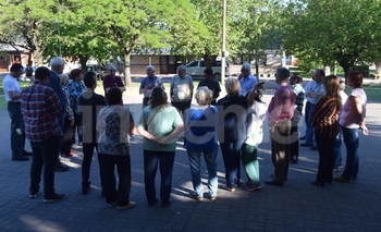 Imagen de la nota: Se realizó el acto por el Día de la Lealtad en Sierras Bayas