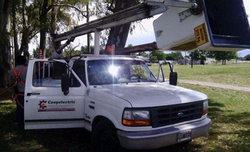 Imagen de la nota: Distintos barrios reclaman tras varias horas sin luz