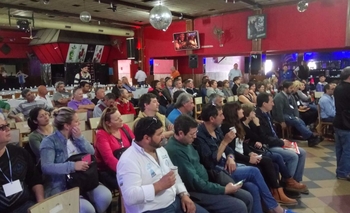 Imagen de la nota: Se realiza el plenario regional de trabajadores municipales