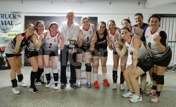 Imagen de la nota: Universal, Junín, Estudiantes y Luchetti festejaron en el Abierto