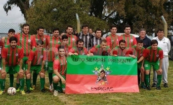 Imagen de la nota: Crotto recibió los Cuartos de Final del fútbol de Campaña