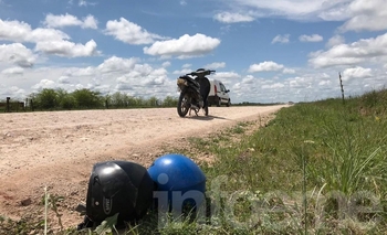 Imagen de la nota: Dos heridos en una caída de moto