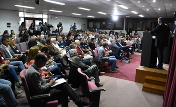 Otros ejes del debate: Educación y Política Social Imagen de la nota: Otros ejes del debate: Educación y Política Social