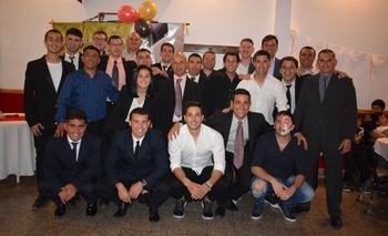 Imagen de la nota: Gran festejo de la Agrupación de Árbitros por su día 