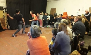 Imagen de la nota: Macondo y Sikuris, juntos en una obra de teatro comunitario