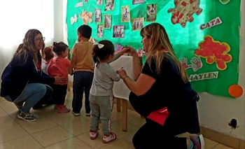 Internos de la Unidad 38 confeccionaron atriles Imagen de la nota: Internos de la Unidad 38 confeccionaron atriles
