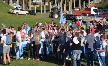 Imagen de la nota: Olavarrienses en caravana en apoyo a la “Marcha del Millón”