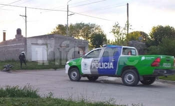 Imagen de la nota: La policía incautó  una moto con pedido de secuestro