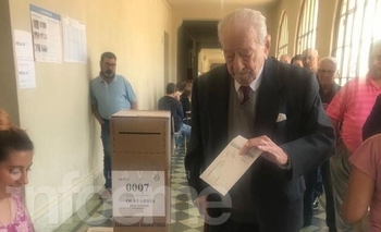 Imagen de la nota: Tiene 95 años y esta mañana se acercó a votar
