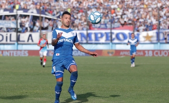 Imagen de la nota: Con Janson de titular, Vélez ganó un amistoso