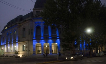 Imagen de la nota: El municipio se tiñe de azul en el Día de la Dislexia