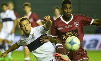 Imagen de la nota: Sin Maradona, Gimnasia ganó un amistoso 