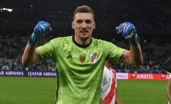 Imagen de la nota: Messi se paró como enganche y hay una duda para el debut