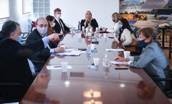 Ara San Juan: los familiares se reunieron con diputados  Imagen de la nota: Ara San Juan: los familiares se reunieron con diputados