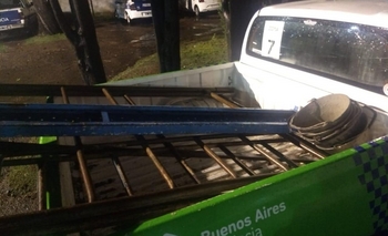 Encuentran herramientas de albañilería en un baldío Imagen de la nota: Encuentran herramientas de albañilería en un baldío