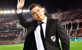 Imagen de la nota: Gallardo fue aislado por un contacto con un Covid positivo