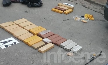 Imagen de la nota: Incautaron 25 Kg de marihuana: tres detenidos