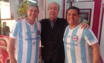 Imagen de la nota: Abelardo Carabelli participó del homenaje a Maradona