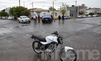 Imagen de la nota: Motociclista hospitalizada tras un choque