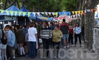 Se realizará la Feria por el Día del Artesano Imagen de la nota: Se realizará la Feria por el Día del Artesano