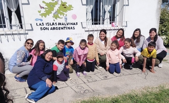 Imagen de la nota: Paraje Los Chilenos: la Escuela y el Jirimm realizaron un mural 