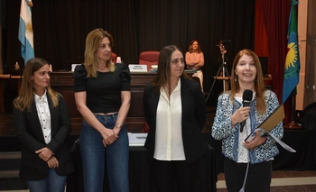 Gladys Messineo fue distinguida por el HCD Imagen de la nota: Gladys Messineo fue distinguida por el HCD