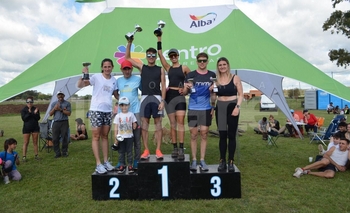 Imagen de la nota: Cientos de atletas en la 10° “Hombre de Cemento”