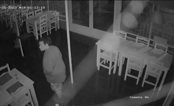 VIDEO: delincuente ingresó a la parrilla de Racing y robó Imagen de la nota: VIDEO: delincuente ingresó a la parrilla de Racing y robó