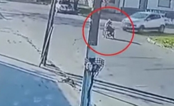 Imagen de la nota: Atropellaron a un hombre en silla de ruedas: le amputaron una pierna y quedaron detenidos