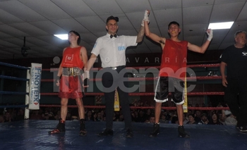 Boxeo: pasó el anteúltimo festival con cargadísima programación Imagen de la nota: Boxeo: pasó el anteúltimo festival con cargadísima programación