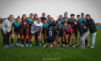Fútbol Femenino: la Primera jugó pendientes y registró goleadas Imagen de la nota: Fútbol Femenino: la Primera jugó pendientes y registró goleadas