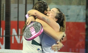 El mejor pádel femenino del país jugó en Olavarría Imagen de la nota: El mejor pádel femenino del país jugó en Olavarría