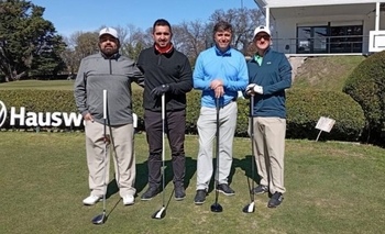 Golf: buena cantidad de golfistas en los 18 hoyos Imagen de la nota: Golf: buena cantidad de golfistas en los 18 hoyos