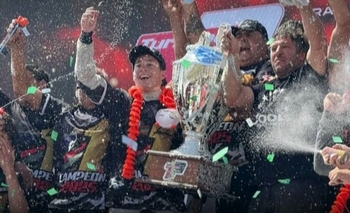 Turismo Pista: en Clase 1 el título fue para Nicolás Benito Imagen de la nota: Turismo Pista: en Clase 1 el título fue para Nicolás Benito