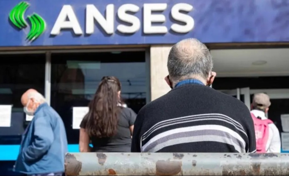 ANSES implementa un nuevo trámite digital para la solicitud de la Pensión Universal del Adulto Mayor Imagen mas leída