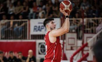 Imagen de la nota: Giménez aportó, pero el “Rojo” cayó en doble suplementario