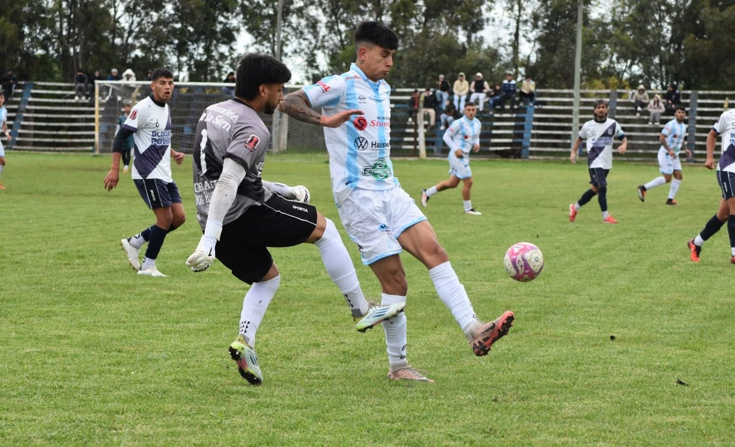 Fútbol Local: tres partidos para la continuidad de la 11° fecha Imagen mas leída