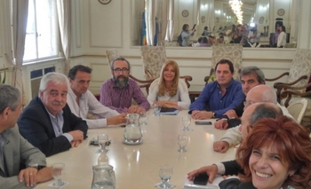 Imagen de la nota: Presupuesto Provincial: Vitale se reunió con intendentes y senadores