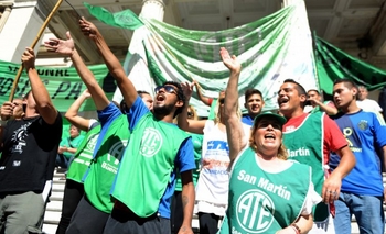 Imagen de la nota: La Provincia ratificó que no pagará el bono de fin de año