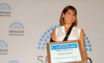 Carolina Szelagowski recibió el Premio  Imagen de la nota: Carolina Szelagowski recibió el Premio
