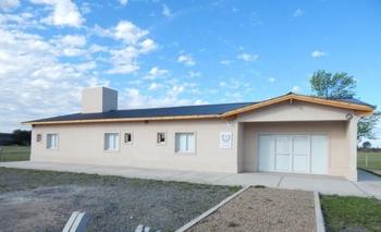 Imagen de la nota: Finalizaron las obras en la ESB 16 y el albergue de la UNICEN