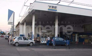 Imagen de la nota: YPF también aumentó el combustible