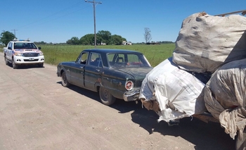 Le secuestran el auto por circular “flojito de papeles” Imagen de la nota: Le secuestran el auto por circular “flojito de papeles”