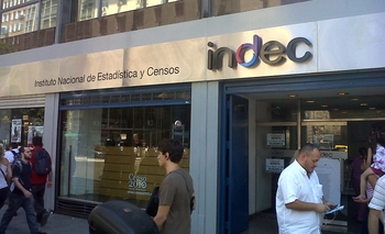 Indec: El índice de pobreza trepó más allá del 35% Imagen de la nota: Indec: El índice de pobreza trepó más allá del 35%