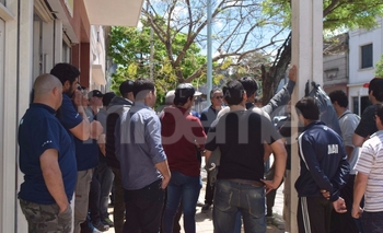 Imagen de la nota: Cierre de Cefas: cuarto intermedio hasta el viernes 